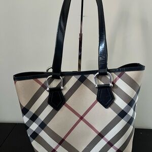 Vintage Burberry Bag with original box and bag